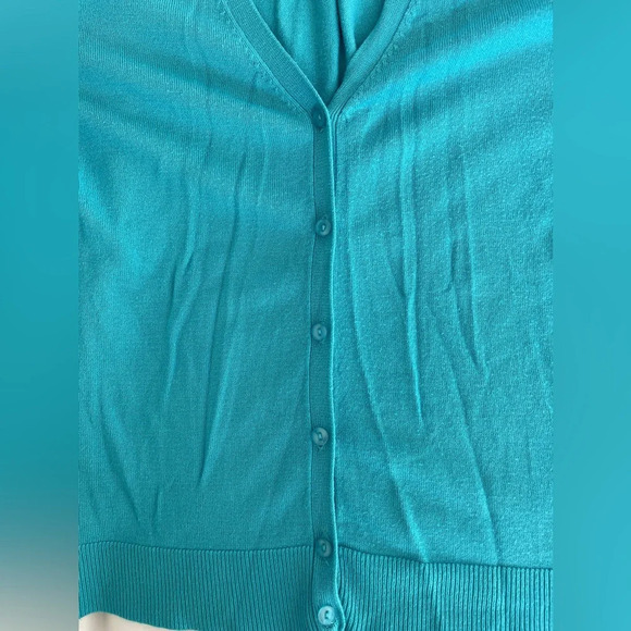 Roz & Ali Light Blue V-Neck 3/4 Sleeve Cardigan Sweater Size Small - Picture 4 of 11